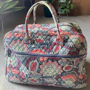 Vera Bradley Large Travel Duffel Bag - Excellent Condition